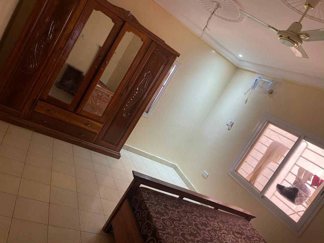 Apartment 5